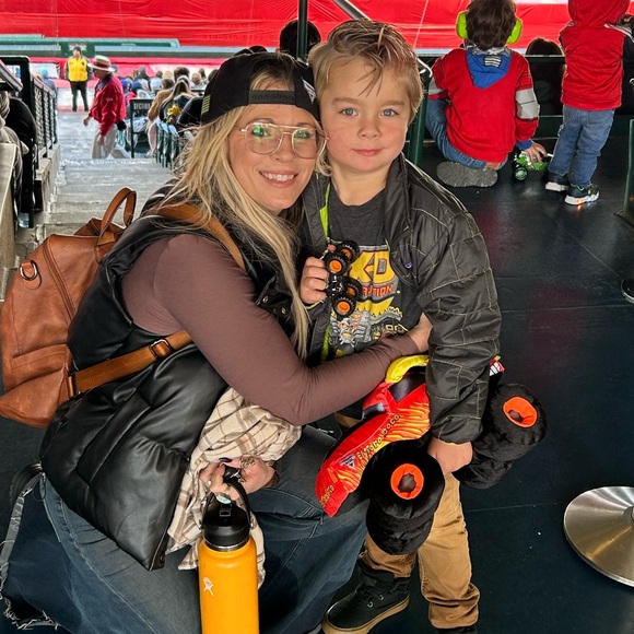 Meet your Posher, Anna - Picture 8 of 8